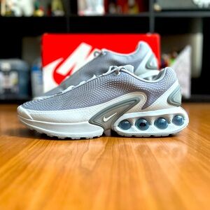 **NEW** NIKE | AIRMAX DN | GREY PLATINUM | SZ 11.5